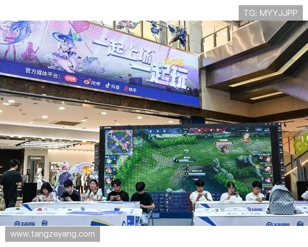 全球顶级电竞赛事激战正酣群英逐鹿争夺年度最强荣耀桂冠 全球顶级电竞赛事激战正酣群英逐鹿争夺年度最强荣耀桂冠