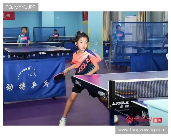 乒乓球掀起全民健身新热潮彰显体育精神与青春活力风采 乒乓球掀起全民健身新热潮彰显体育精神与青春活力风采