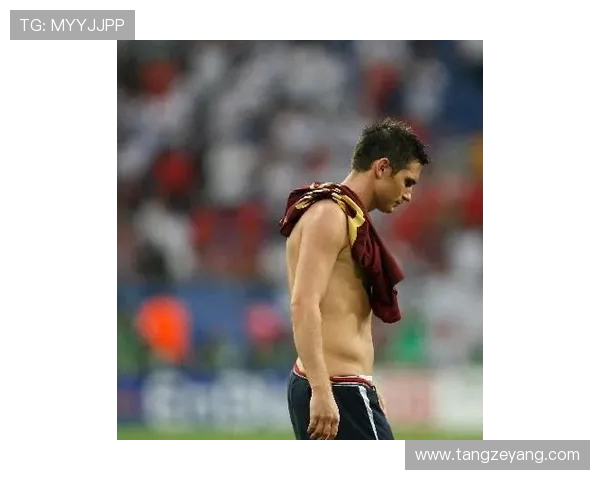 弗兰克·兰帕德:从英格兰足球传奇到切尔西掌门人的辉煌历程