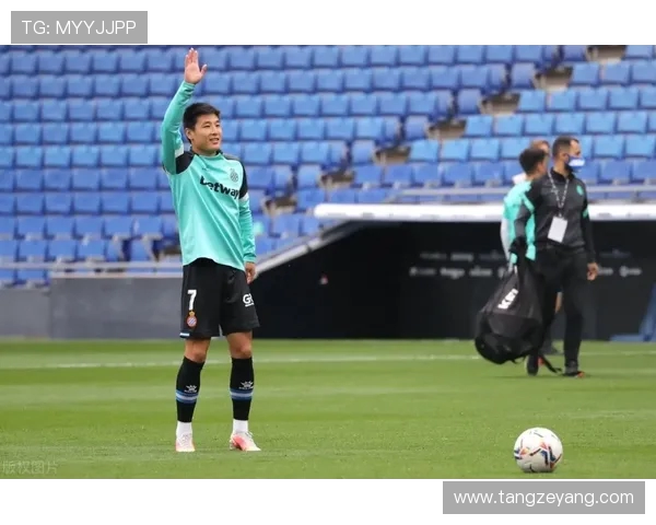 中超联赛新赛季展望：球队实力对比与年轻球员崛起分析