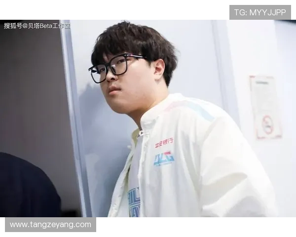 Bin带领上单新潮流 重塑游戏格局从Top位置开始