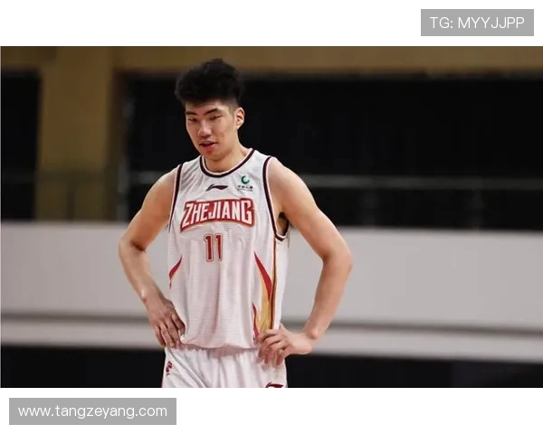 余嘉豪的成长之路与未来发展展望：从青年才俊到行业领军人物的蜕变